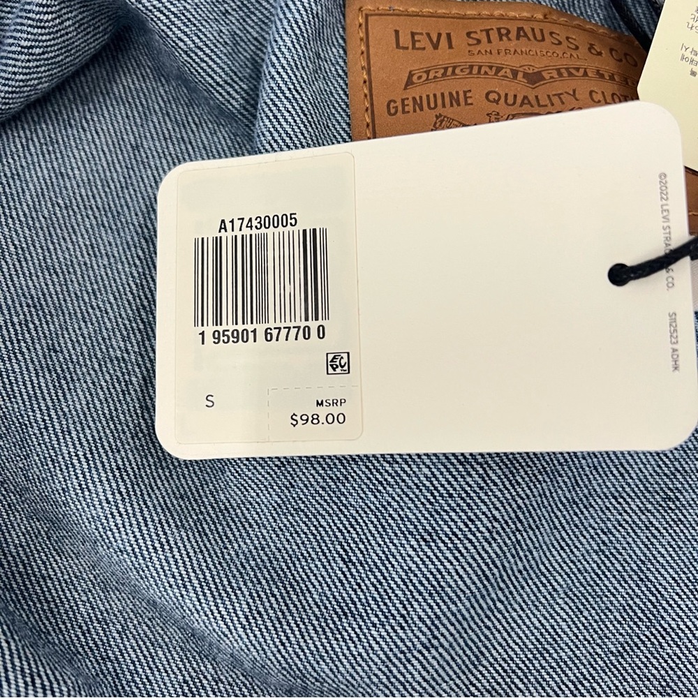 Levi's 90's Trucker Jacket Relaxed Oversize‎ Fit Size Small - Picture 13 of 14